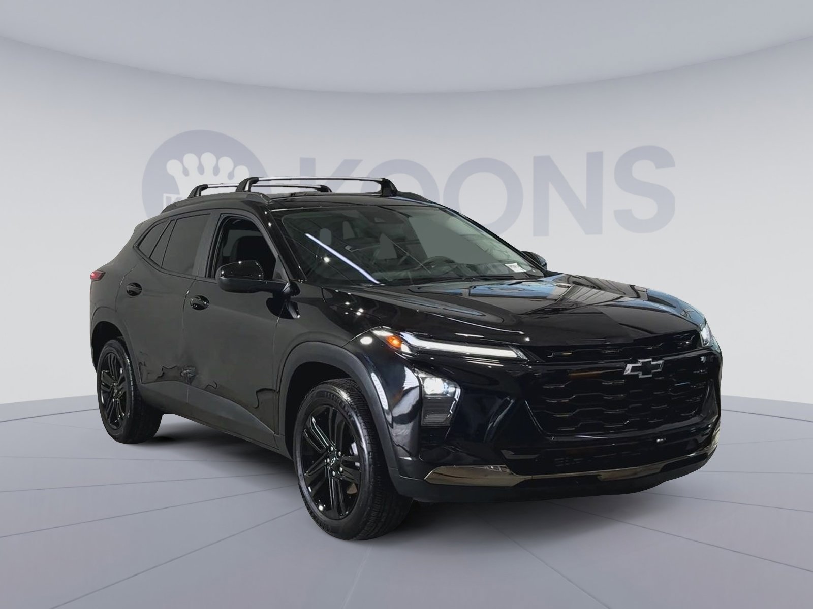 Used 2025 Chevrolet Trax ACTIV w/ Driver Confidence Package image 2