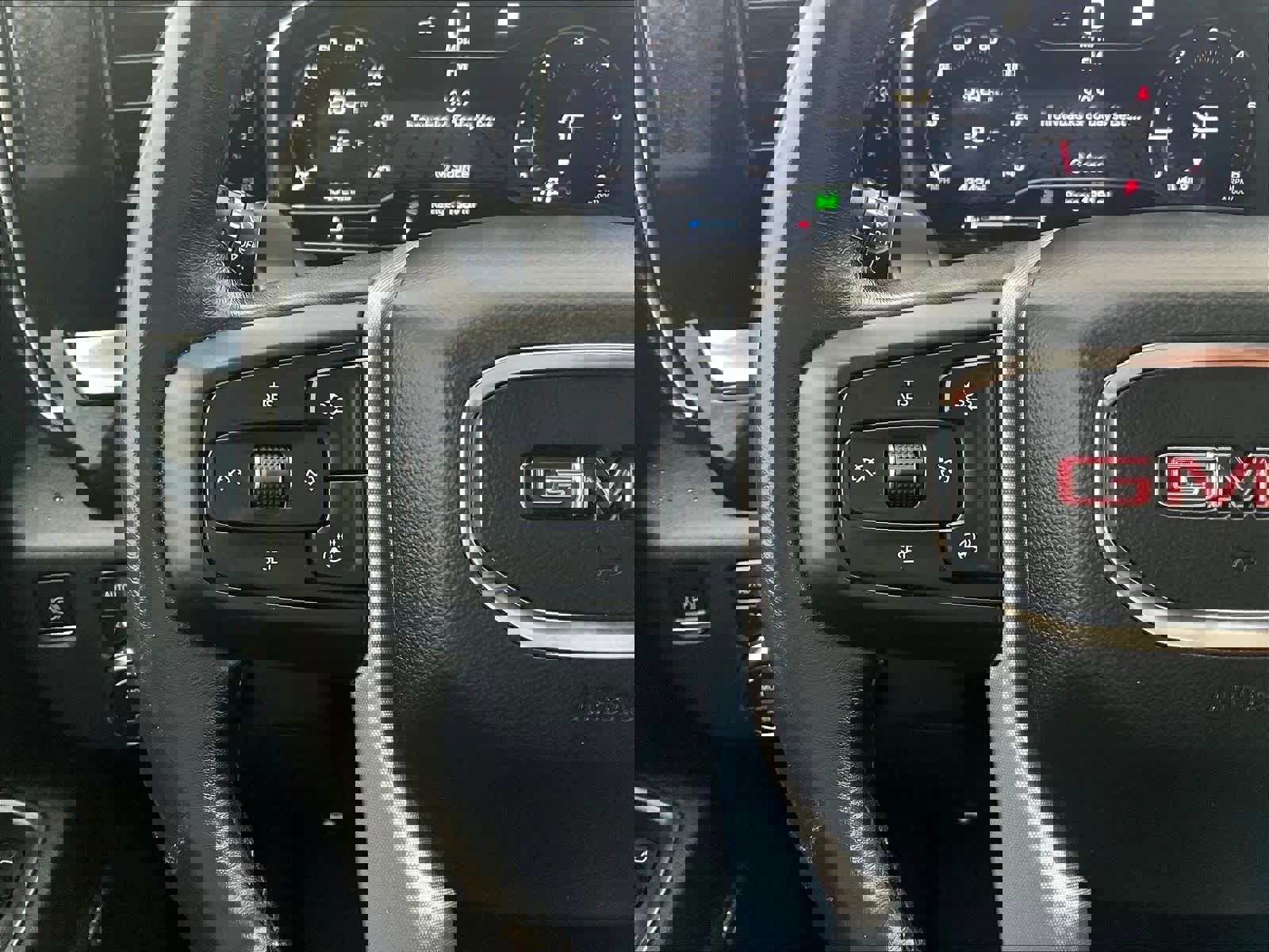 Used 2022 GMC Sierra 1500 Elevation image 23