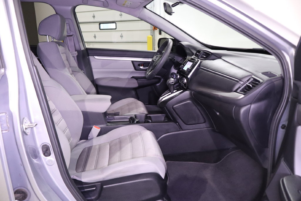 Used 2018 Honda CR-V LX image 28