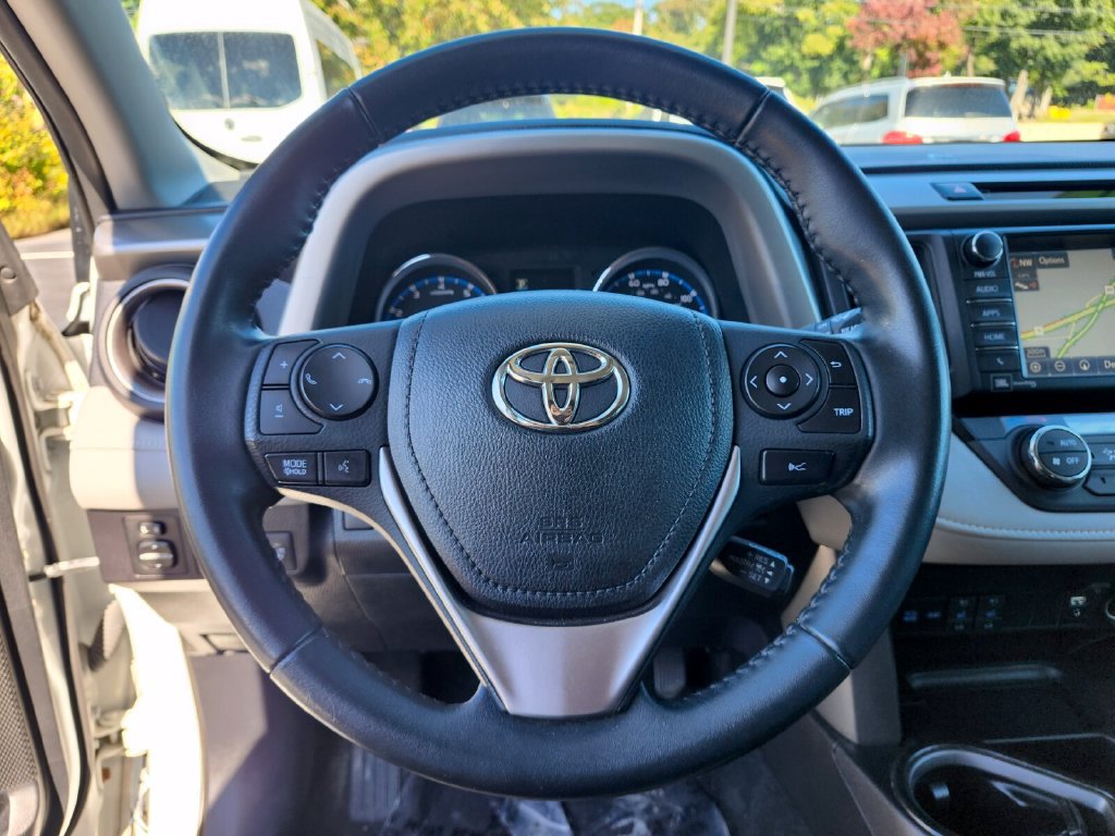Used 2017 Toyota RAV4 Platinum w/ All Weather Liner Package AWD/4WD image 28