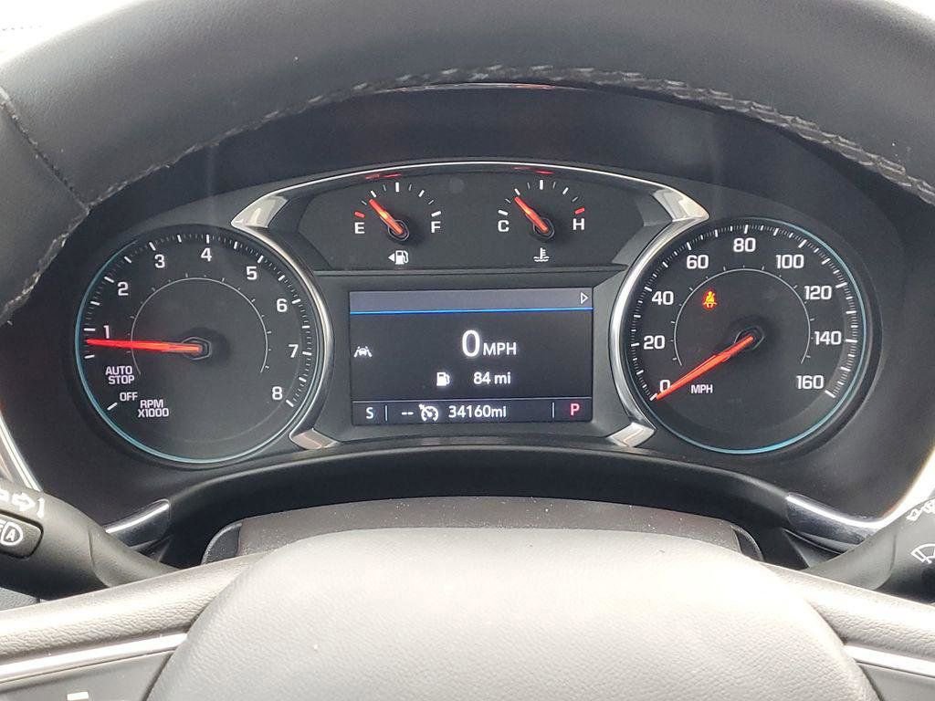 Used 2023 Chevrolet Equinox Premier image 9