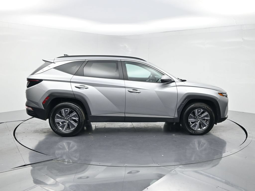 Used 2023 Hyundai Tucson Blue AWD/4WD image 4