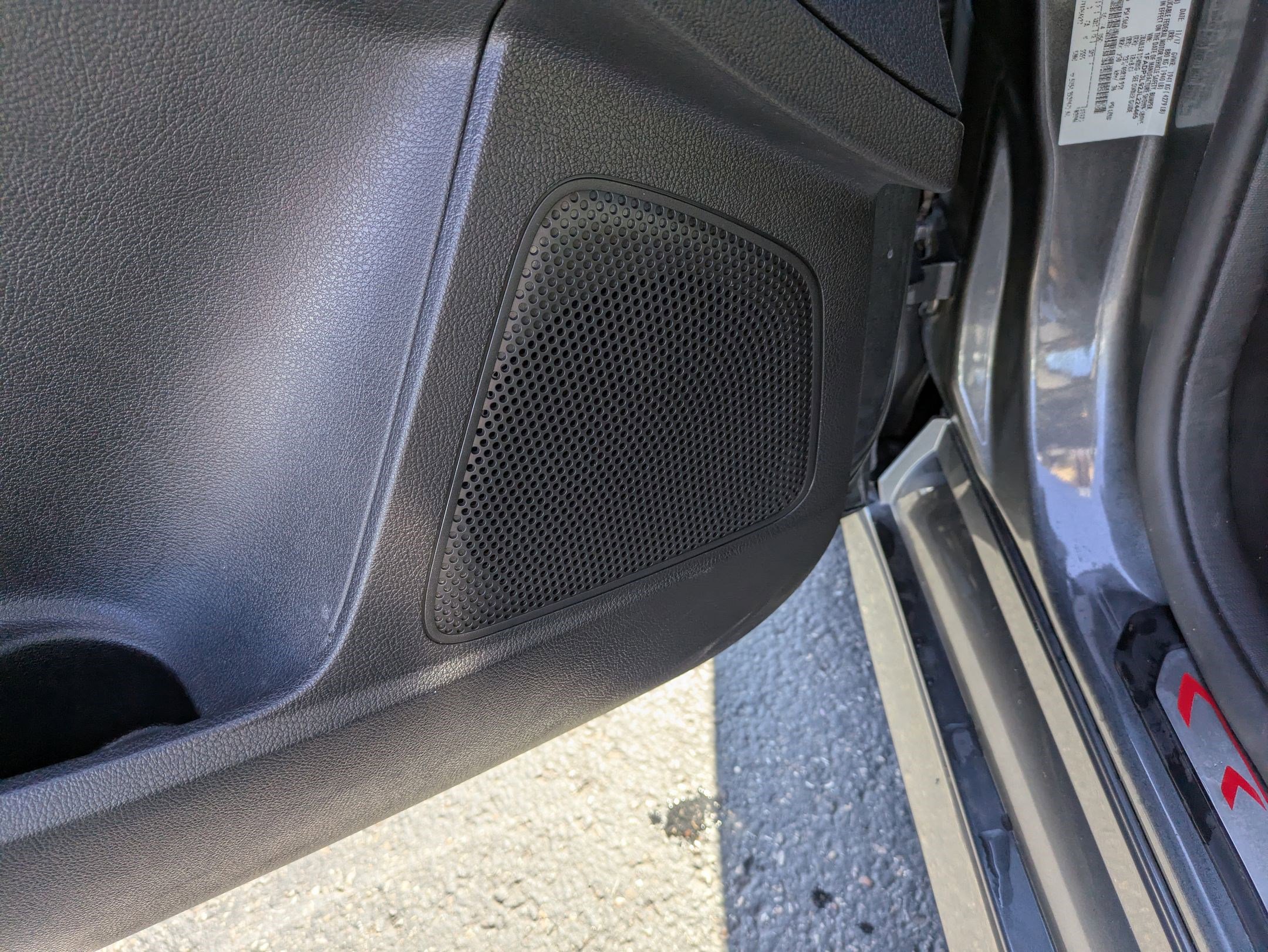 Used 2018 Ford Focus ST image 15