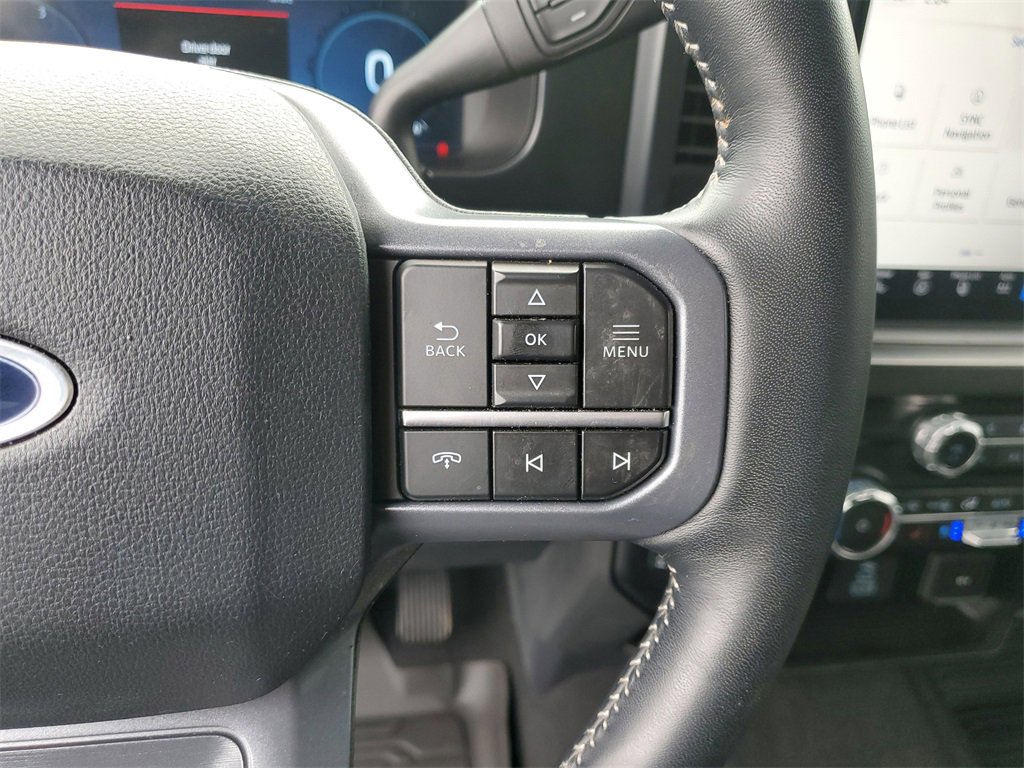 Used 2023 Ford F350 Lariat image 21