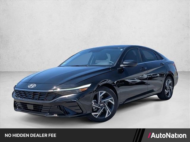 Used 2025 Hyundai Elantra SEL FWD image 1