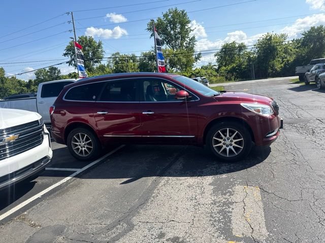 Used 2017 Buick Enclave Leather FWD image 3