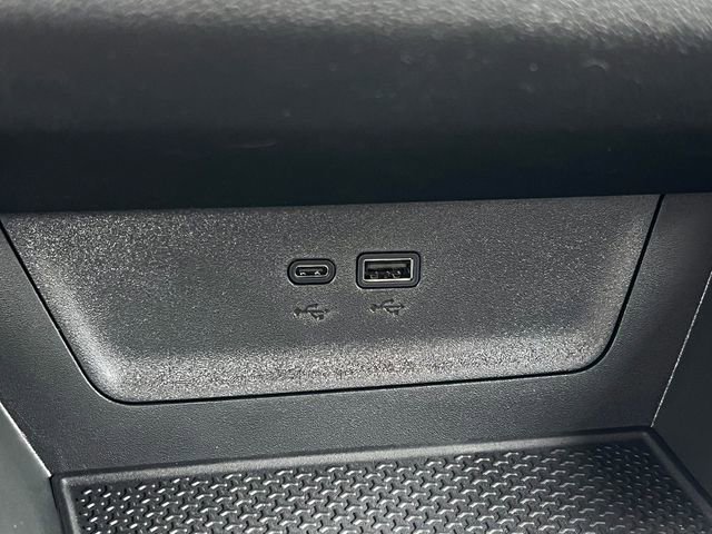 New 2026 Chevrolet Equinox LT w/ Convenience Package II image 24