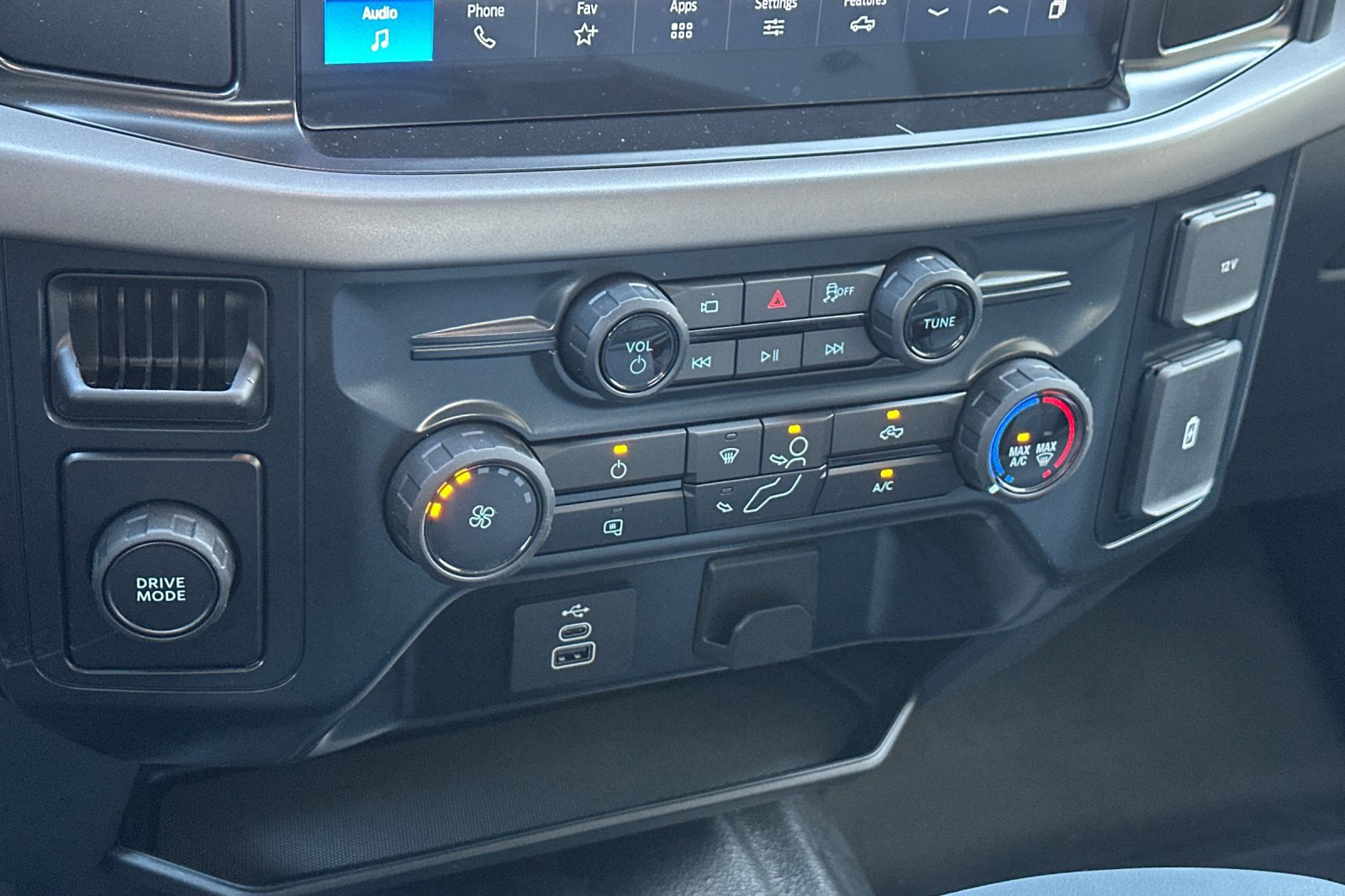 New 2026 Ford F150 XL RWD image 19