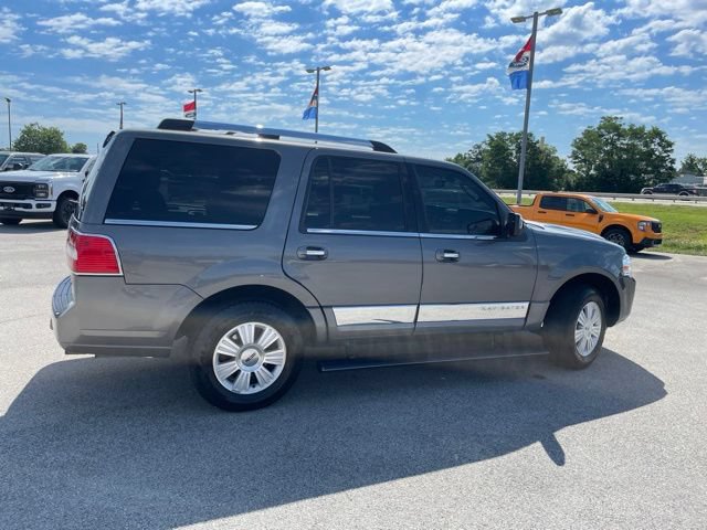 Used 2012 Lincoln Navigator 4WD image 14