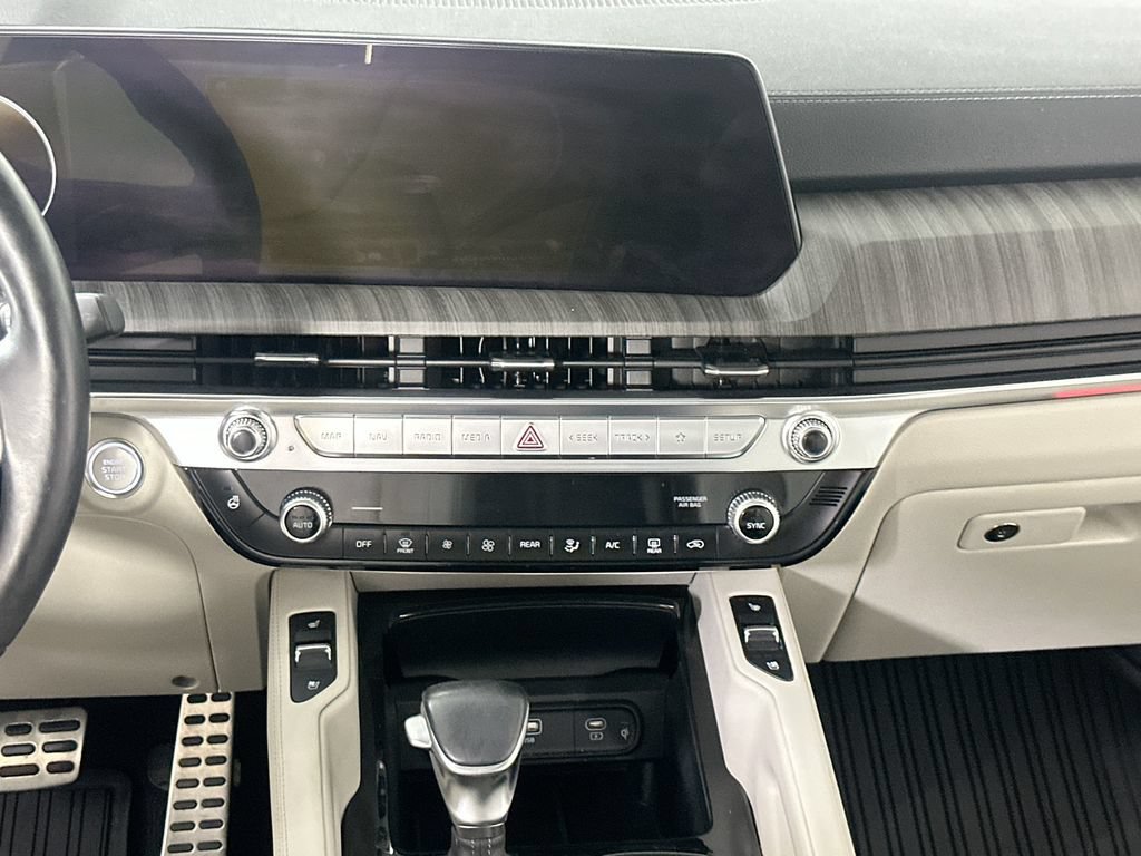 Used 2024 Kia Telluride SX Prestige AWD/4WD image 21