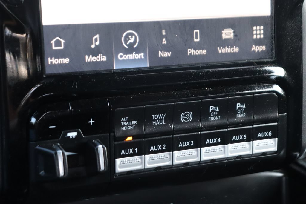 Used 2022 RAM 2500 Laramie w/ Night Edition AWD/4WD image 30