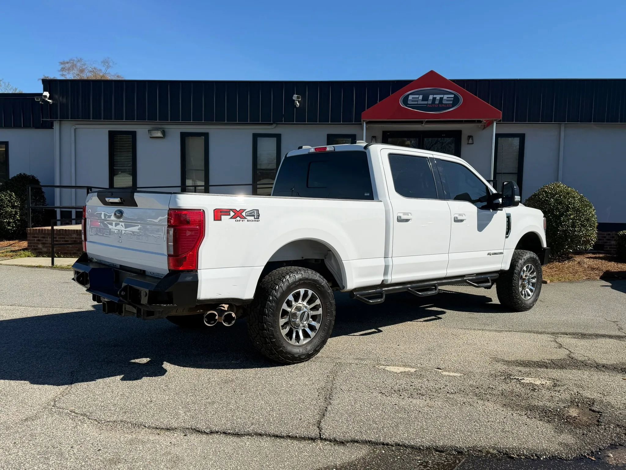 Used 2022 Ford F250 Lariat image 7