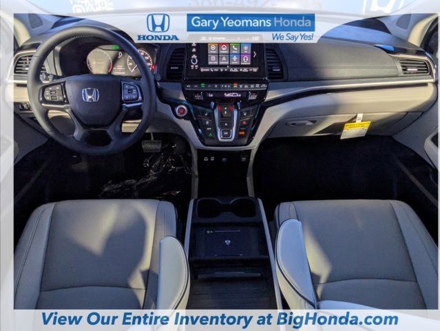 New 2026 Honda Odyssey Touring image 15