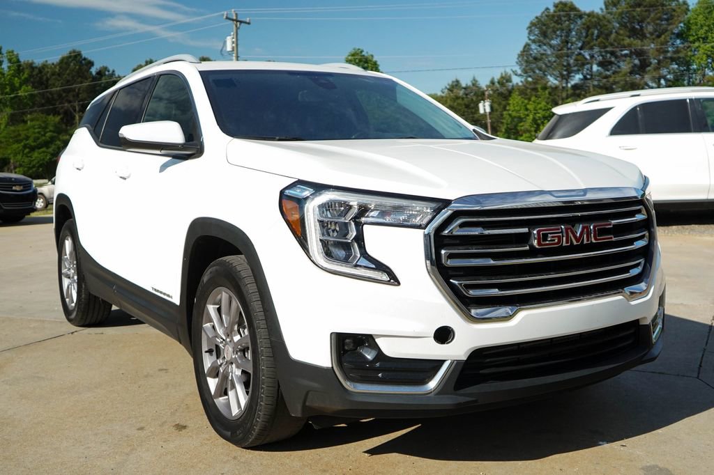 Used 2024 GMC Terrain SLT FWD image 37