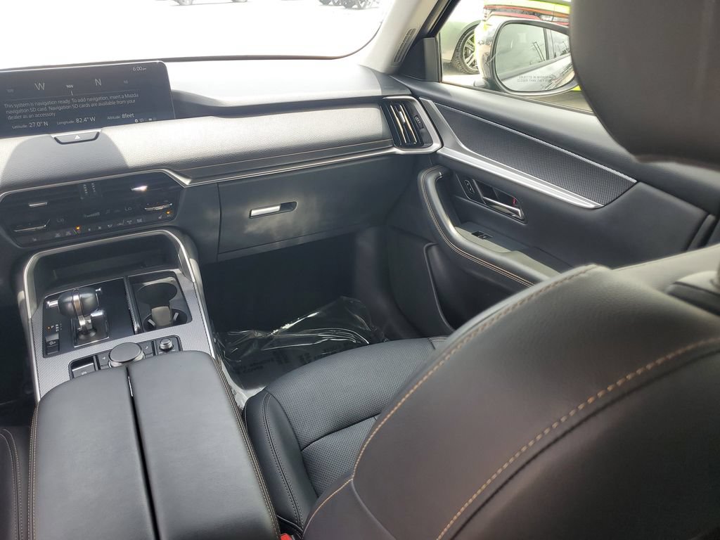 Used 2025 MAZDA CX-90 3.3 Turbo w/ Preferred Package AWD/4WD image 21