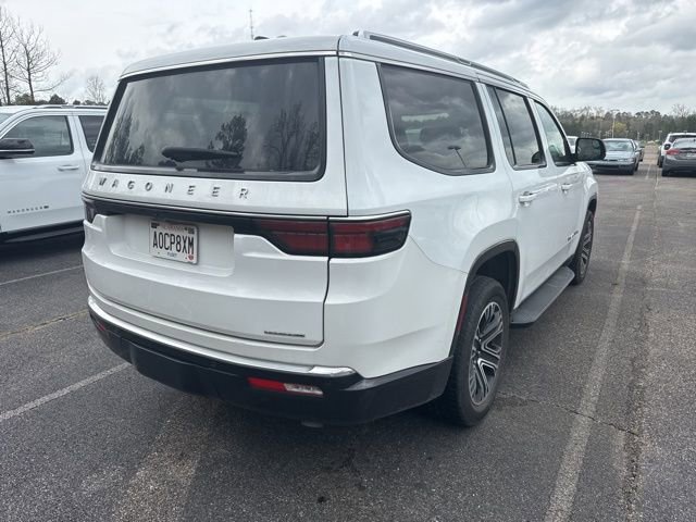 Used 2024 Jeep Wagoneer Series II w/ Flexible Seating Group image 3