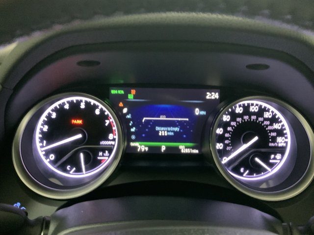 Used 2021 Toyota Camry XLE w/ Navigation Package AWD/4WD image 23
