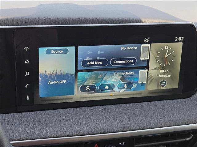 Certified 2025 Nissan Kicks SV FWD image 14