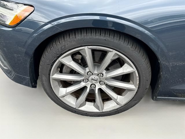 Used 2021 Volvo S60 T6 Momentum w/ Protection Package AWD/4WD image 30