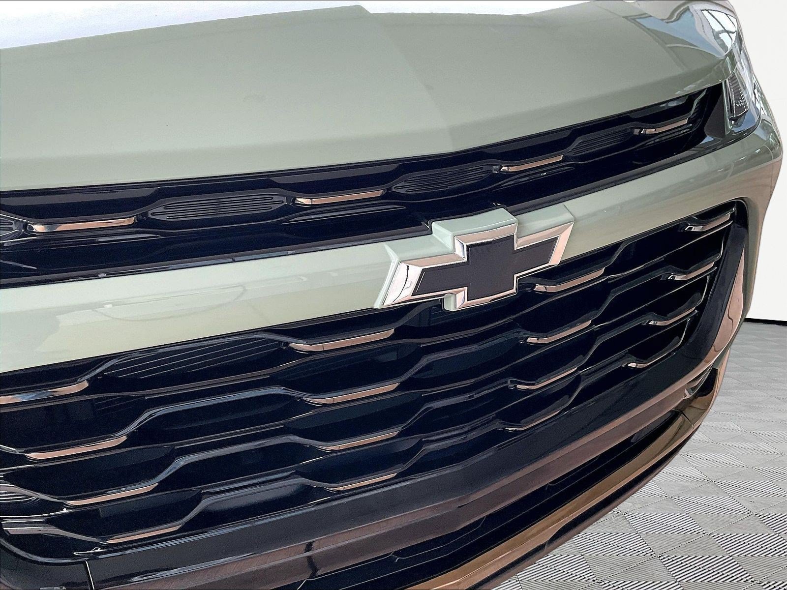 Used 2025 Chevrolet Trax ACTIV FWD image 30