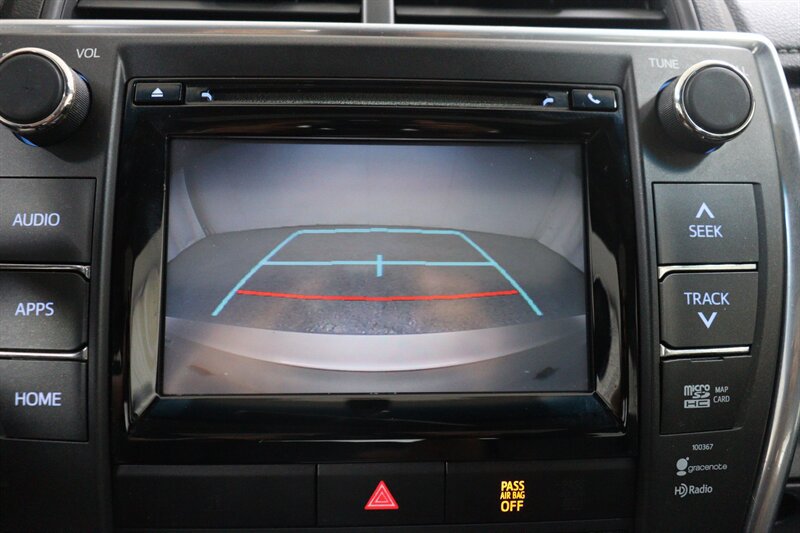 Used 2015 Toyota Camry XLE FWD image 13