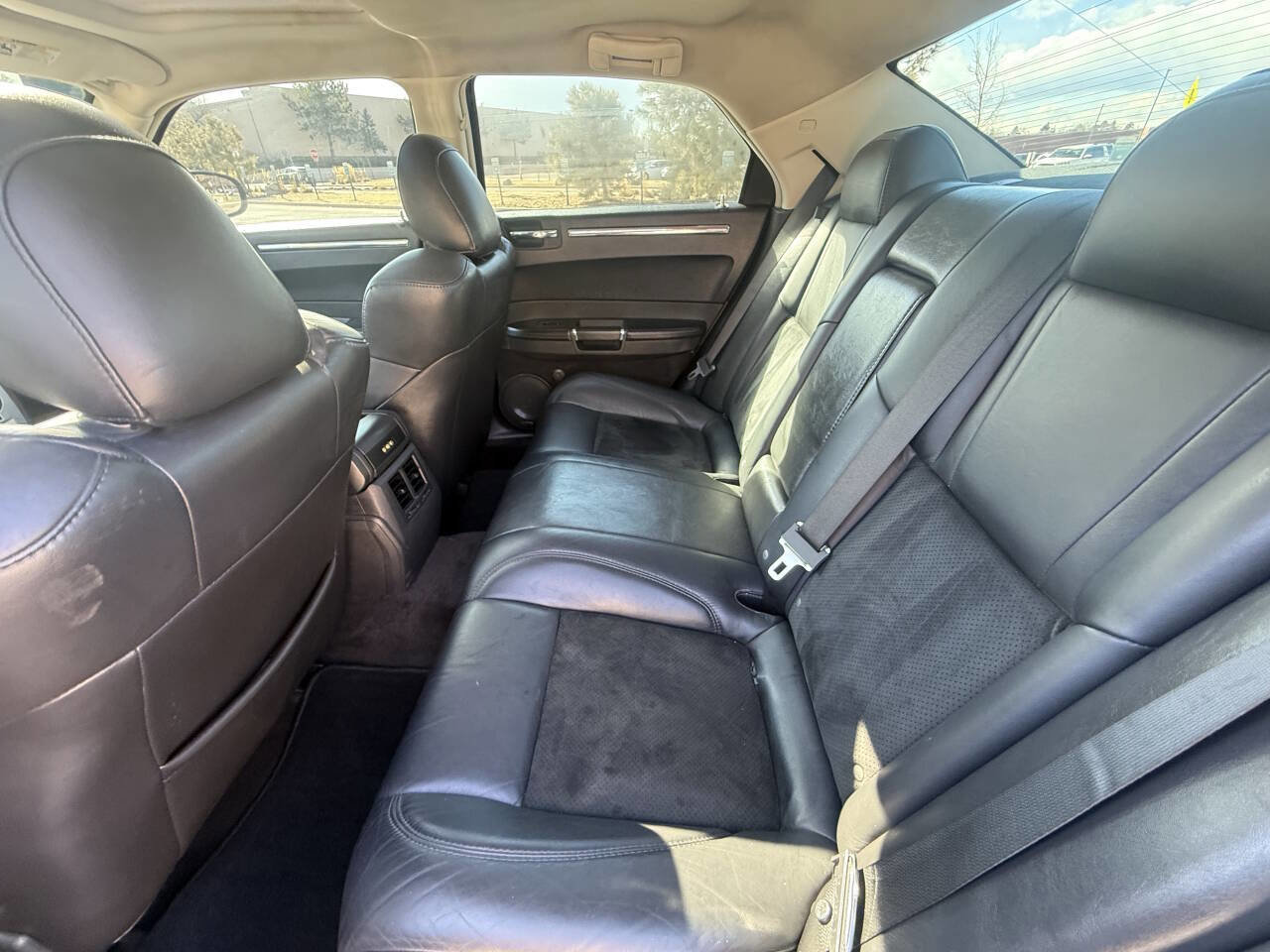 Used 2010 Chrysler 300 SRT8 w/ SRT Option Group II image 22