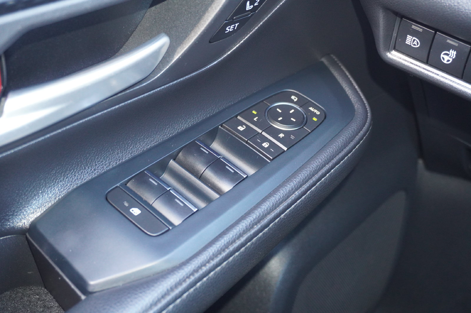 Certified 2024 Toyota Grand Highlander AWD Hybrid image 16