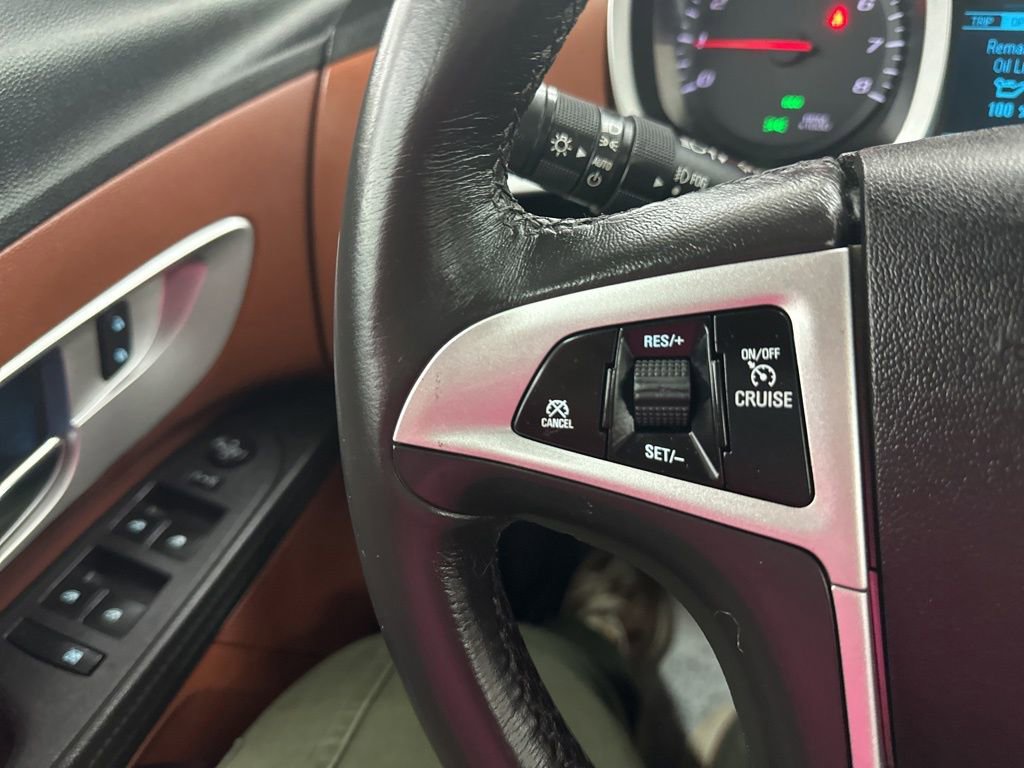 Used 2017 Chevrolet Equinox Premier w/ Enhanced Convenience Package image 34