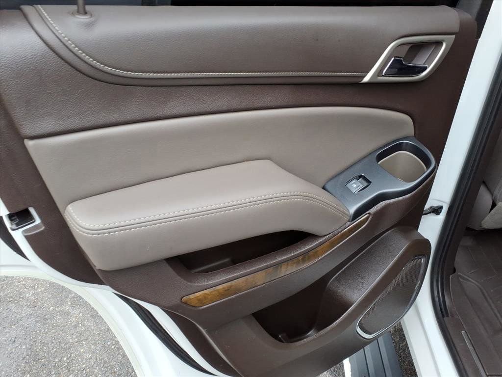 Used 2019 GMC Yukon Denali w/ Denali Ultimate Package image 20