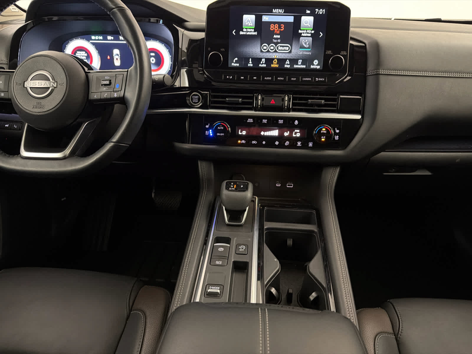 Certified 2024 Nissan Pathfinder Platinum FWD image 20