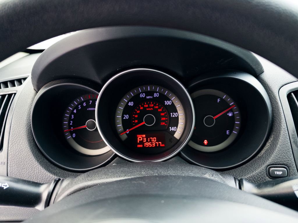 Used 2012 Kia Forte Koup EX image 13