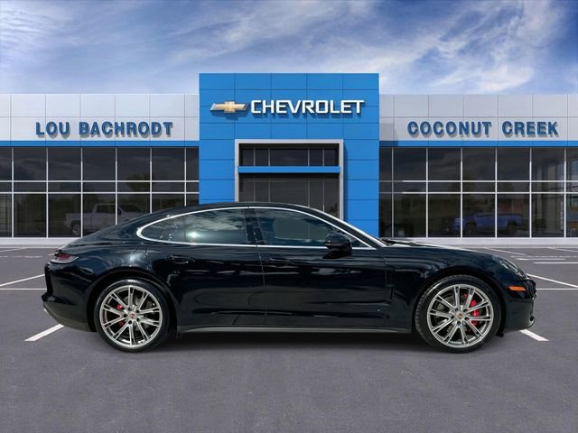 Used 2022 Porsche Panamera 4S image 9