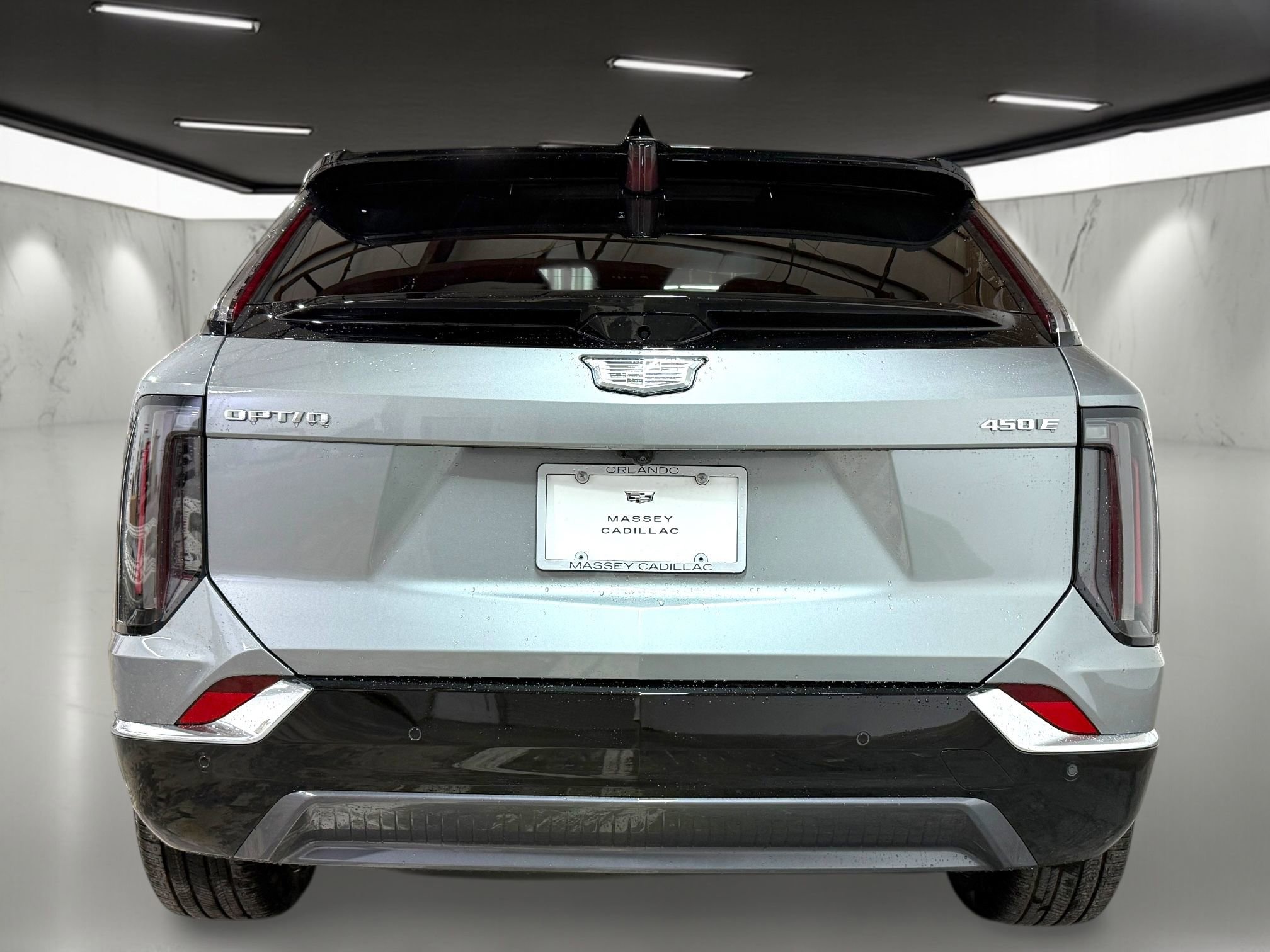 New 2026 Cadillac Optiq Luxury 2 image 10