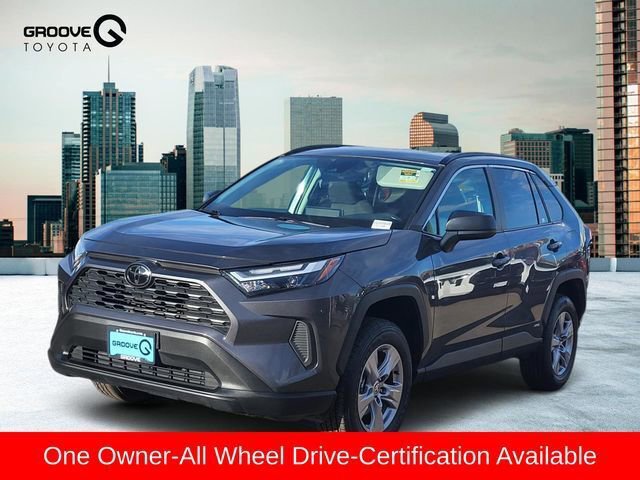 Used 2025 Toyota RAV4 LE image 1