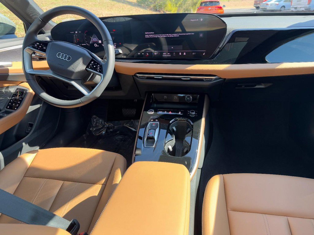 Used 2025 Audi A5 2.0T Premium w/ Convenience Package image 11