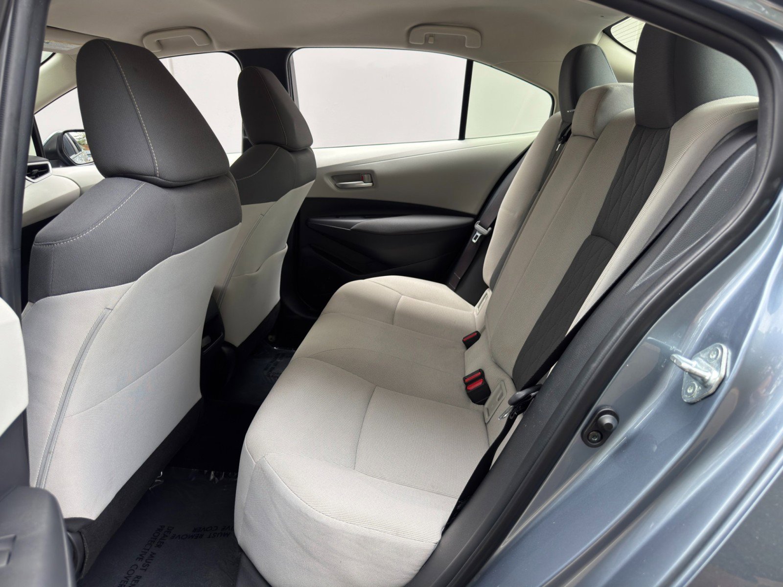 Used 2020 Toyota Corolla LE FWD image 36