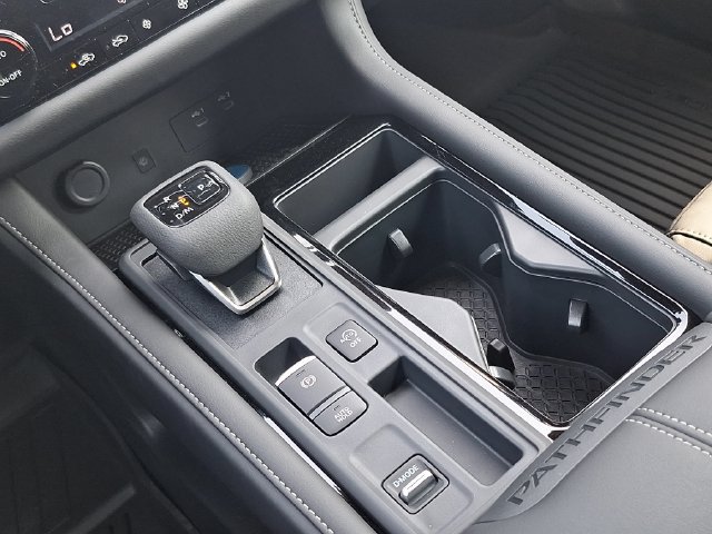 New 2026 Nissan Pathfinder SL FWD image 23