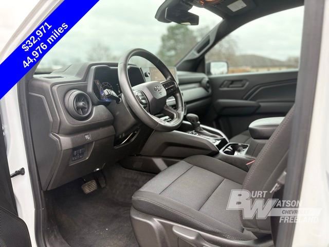 Used 2023 Chevrolet Colorado Trail Boss w/ LPO, Dark Essentials Package image 11