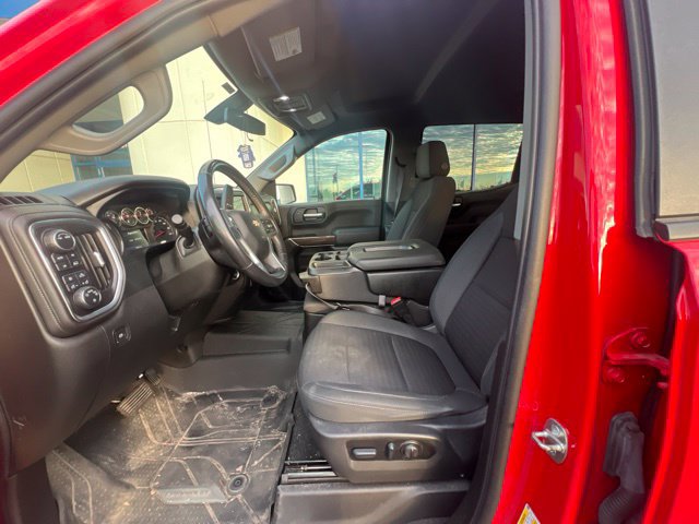 Used 2022 Chevrolet Silverado 1500 LT AWD/4WD image 9