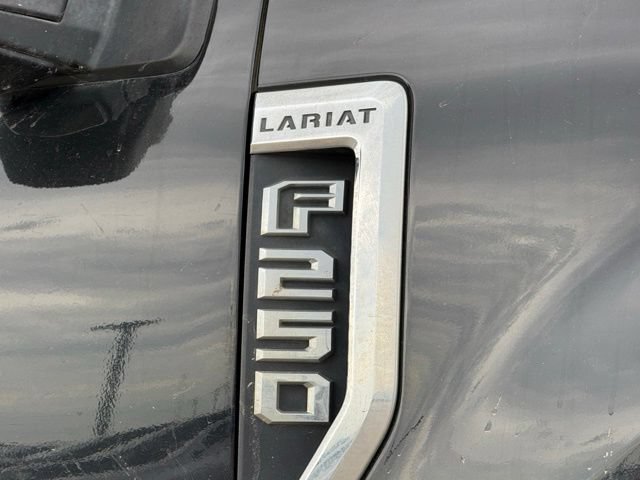 Used 2017 Ford F250 Lariat w/ Lariat Ultimate Package AWD/4WD image 5