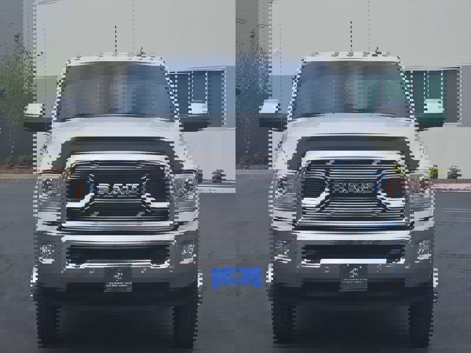 Used 2016 RAM 3500 Laramie Longhorn image 9