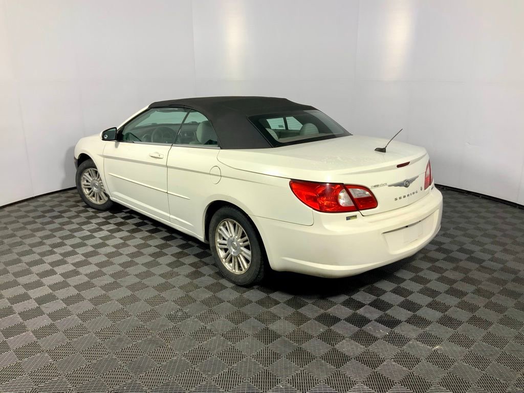 Used 2008 Chrysler Sebring Touring image 9