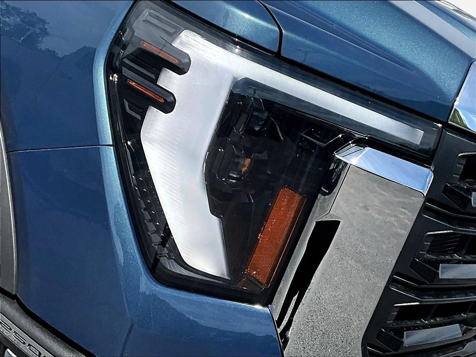 New 2026 GMC Sierra 2500 Pro w/ Convenience Package AWD/4WD image 8