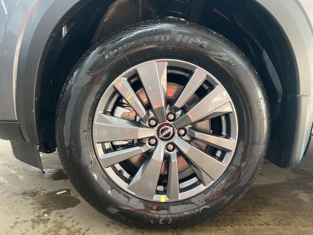New 2026 Nissan Pathfinder S AWD/4WD image 20