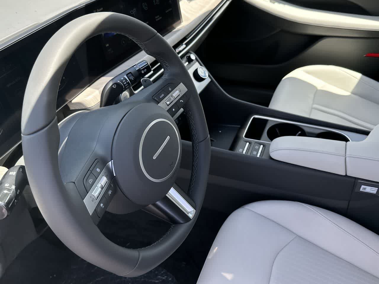 New 2025 Hyundai Sonata SEL FWD image 13