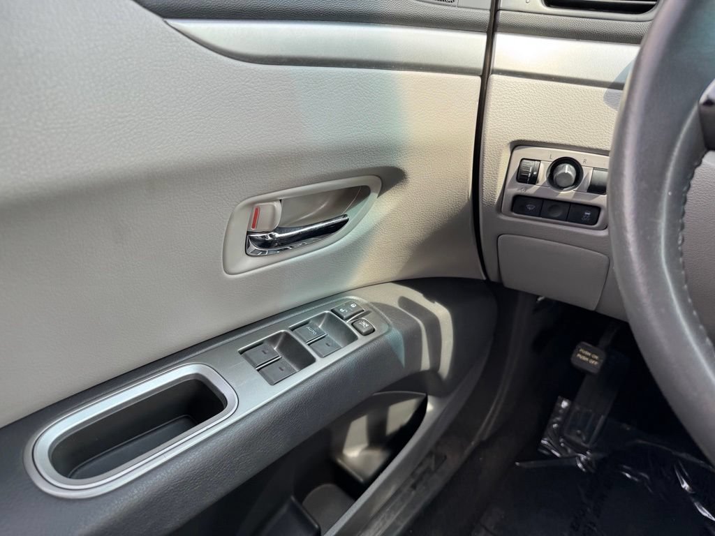 Used 2012 Subaru Tribeca Limited w/ PWR Moonroof Pkg AWD/4WD image 31