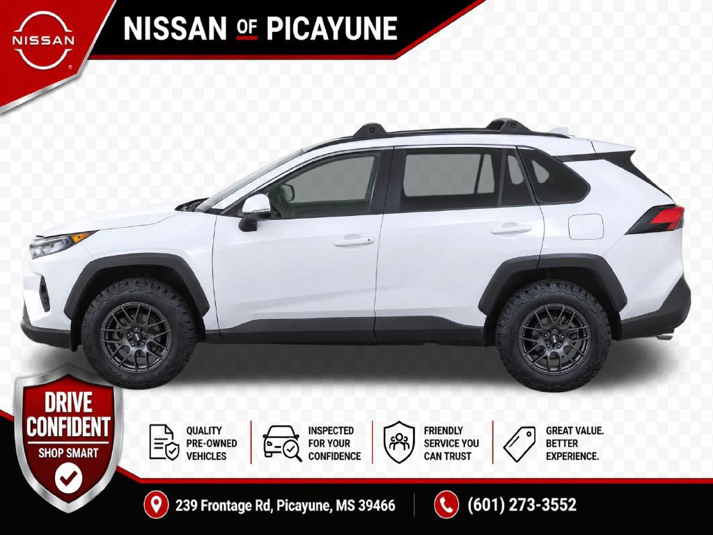 Used 2019 Toyota RAV4 XLE w/ Convenience Package FWD image 7