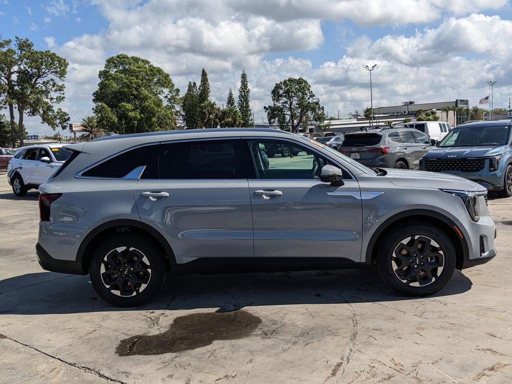 Certified 2026 Kia Sorento S image 9