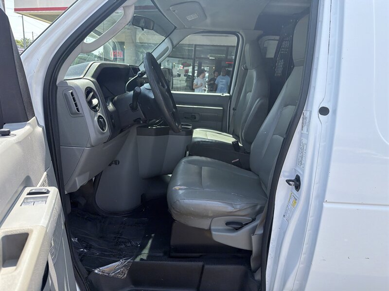 Used 2012 Ford E-150 and Econoline 150 w/ Commercial Cargo Van Pkg RWD image 9