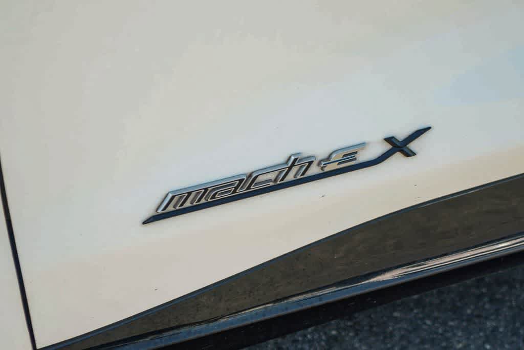 Used 2022 Ford Mustang Mach-E California Route 1 RWD image 9
